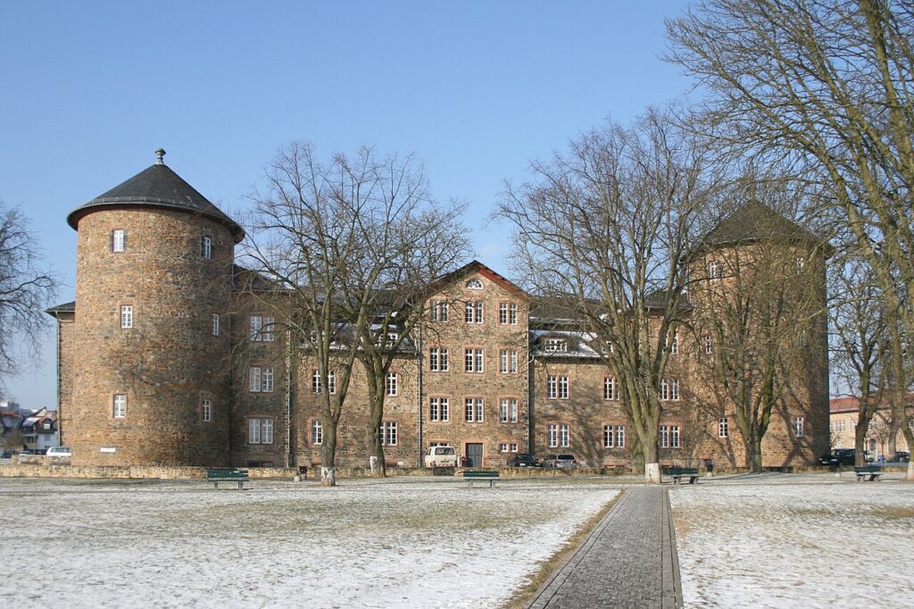 nachhilfe lehrer privat in Butzbach Schülerhilfe in Butzbach